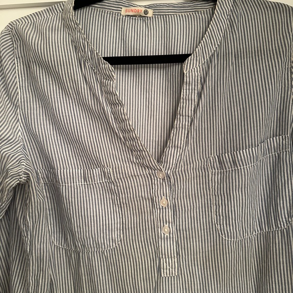 Sundry Cover Up - Picture 2 of 4